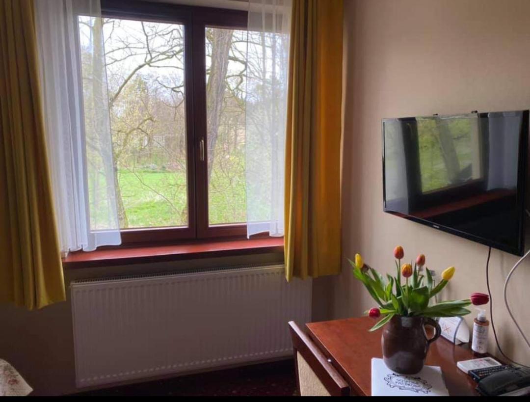 Gospoda Pazibroda Maków Mazowiecki Exterior foto