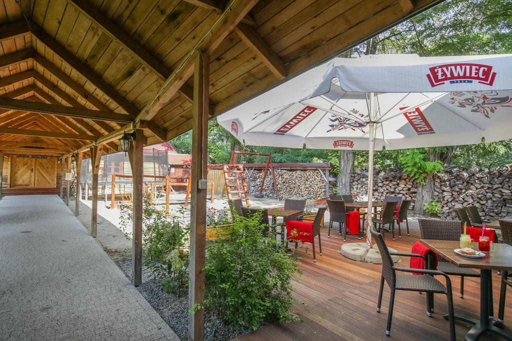 Gospoda Pazibroda Maków Mazowiecki Exterior foto